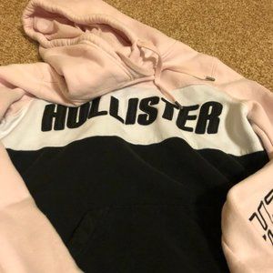Hollister Sweatshirt and Leggings